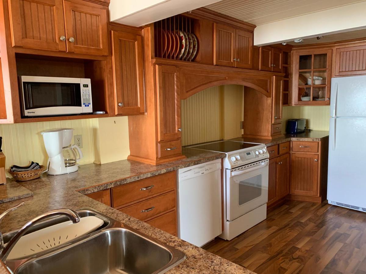 Beach & Breeze Cottages Stanley Bridge Экстерьер фото