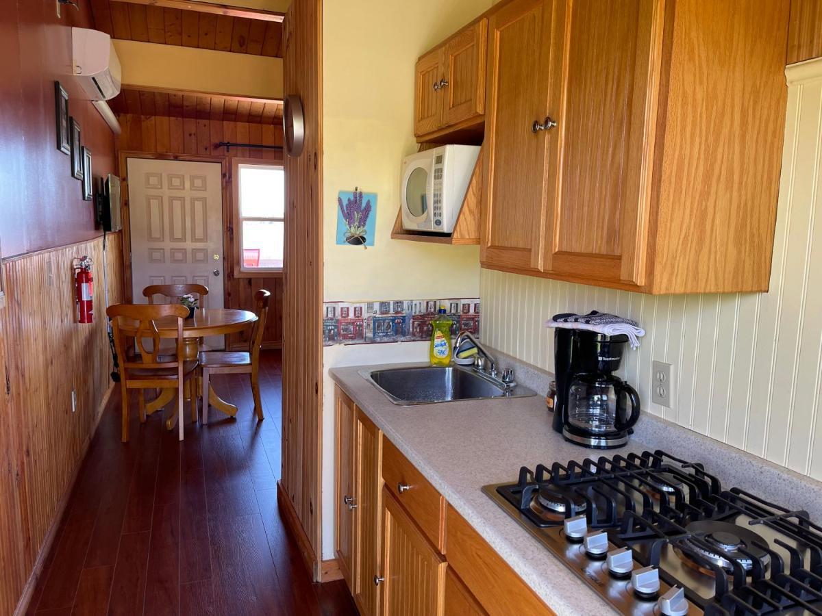 Beach & Breeze Cottages Stanley Bridge Экстерьер фото